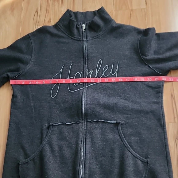 Women’s Harley Davidson XLarge zip-up crew sweatshirt - Picture 10 of 10